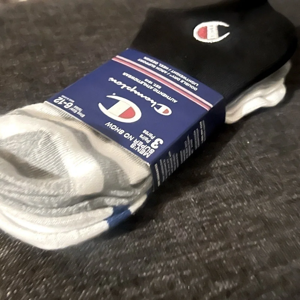 CHAMPION Men's 3-Pk. No-Show Socks Super soft Socks, Embroidered Logo, NEW 6-12